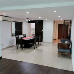 Blk 184 Edgefield Plains (Punggol), HDB Executive #553363481